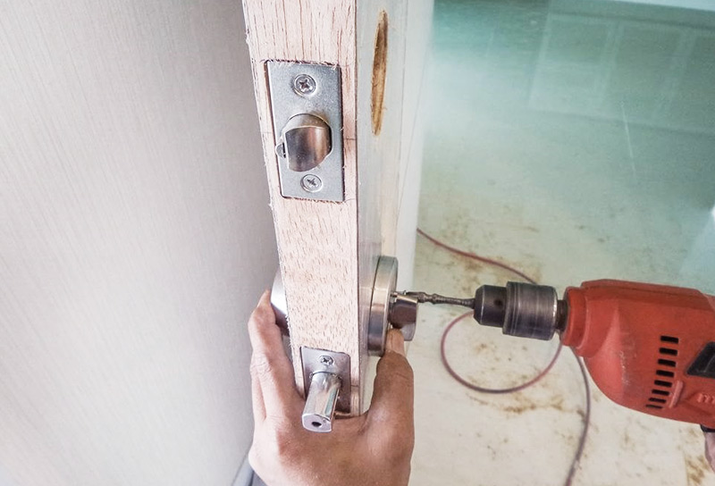 Instalação de portas de segurança 